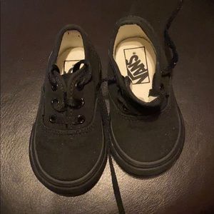2 pairs of Vans size 5 in toddlers